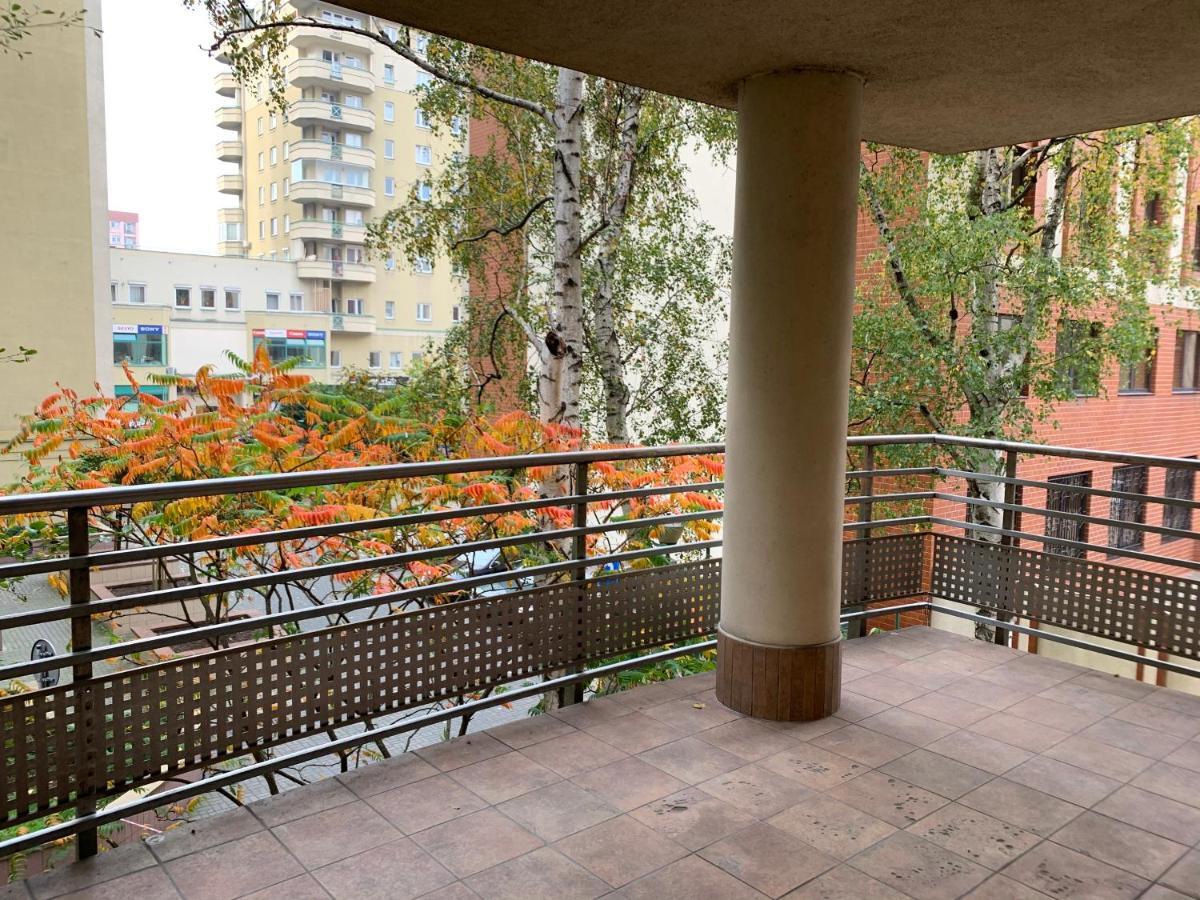Modern 1Br Flat In Heart Of Warsaw With Parking Lägenhet Exteriör bild